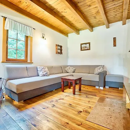 Dom Pod Strzecha Na Kaszubach Holiday home Ostrowite (Kartuzy)