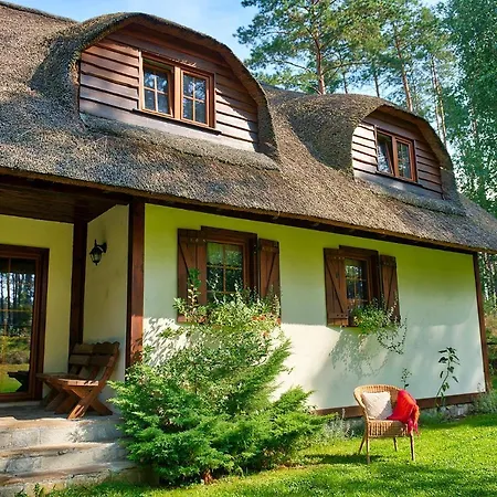 Dom Pod Strzecha Na Kaszubach Ostrowite (Kartuzy)